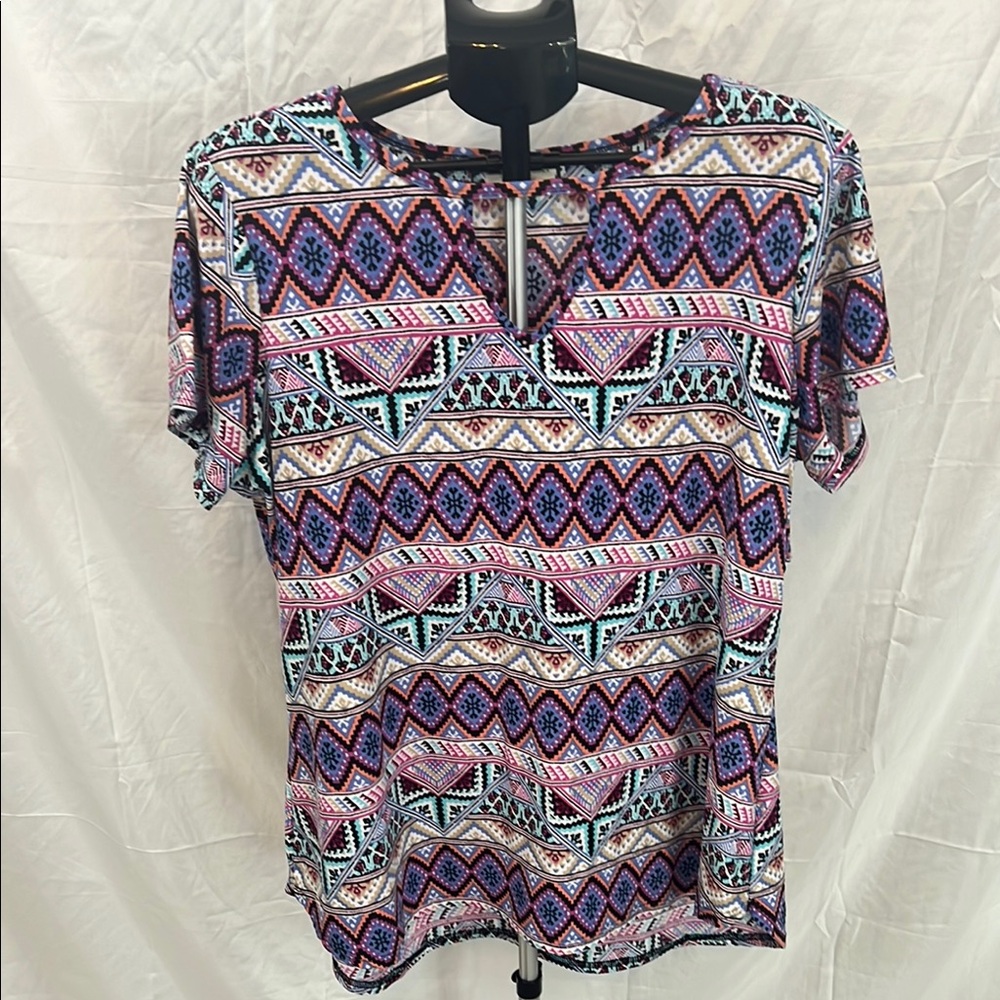 Bobbie Brooks Graphic Cut Out Blouse in Purple and Pink